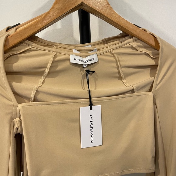 WEWOREWHAT LONG SLEEVE BANDEAU TOP - Picture 5 of 7